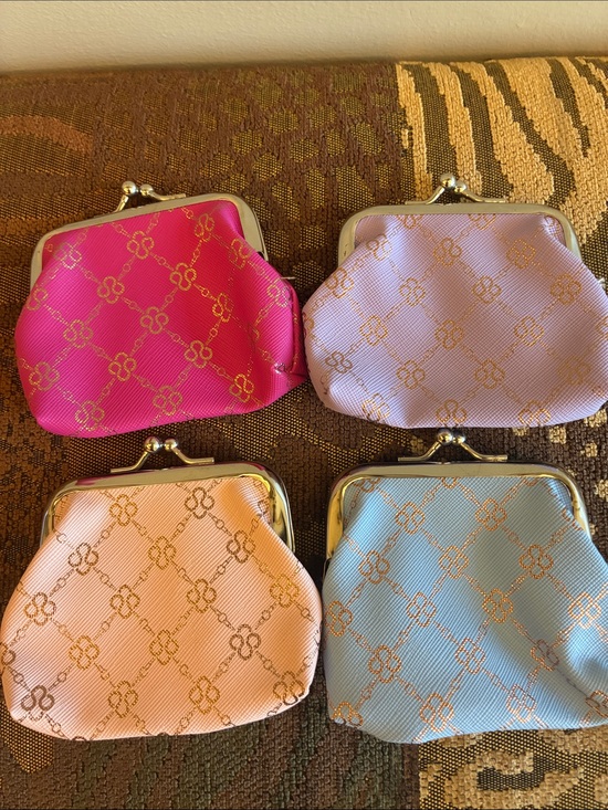 Handbags - ❤️4 for $20❤️Women’s Small Kiss-Lock Coin Purse - Pink, Lavender, Peach, Blue